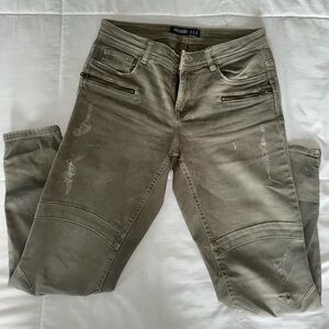 Army Green Capri Jeans